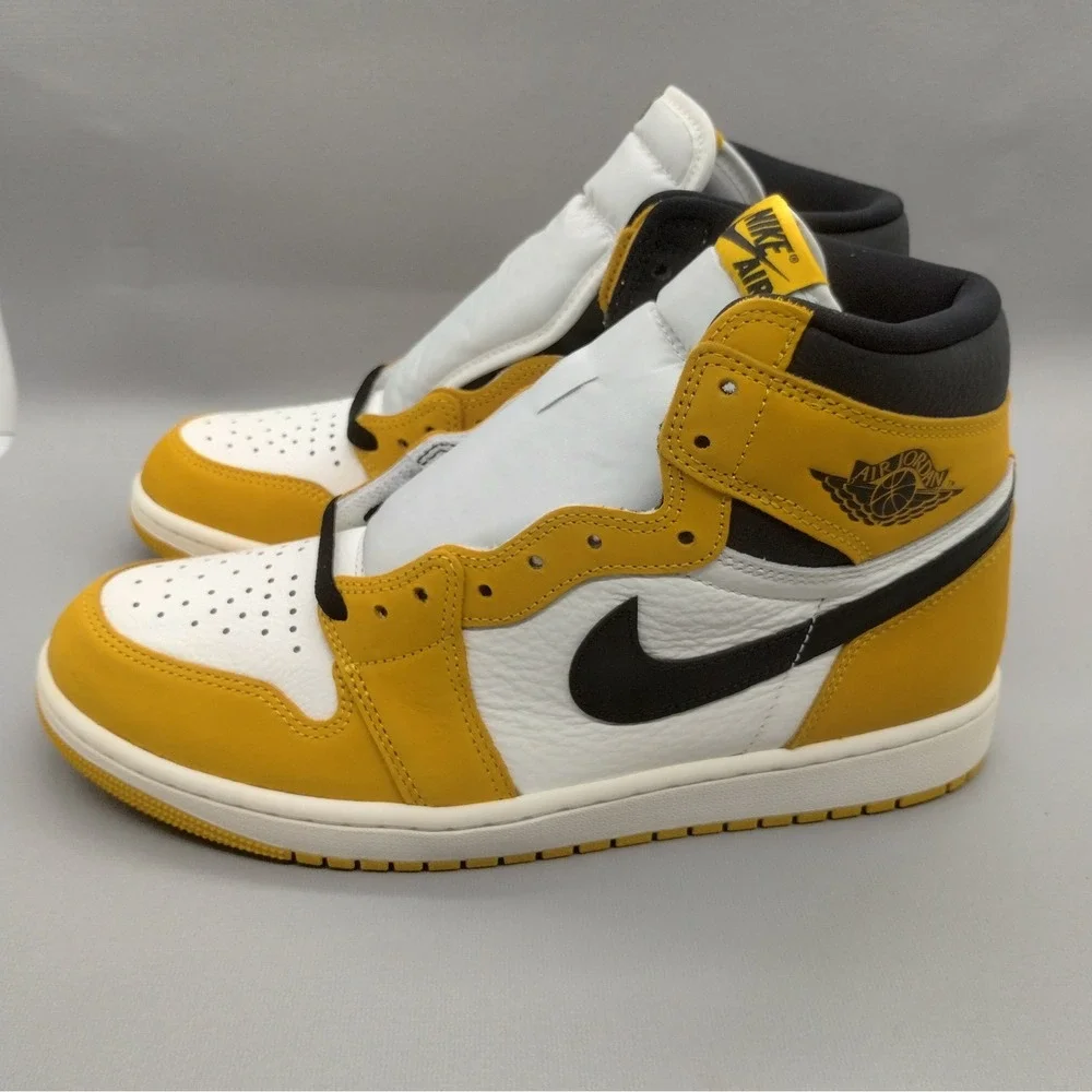 Nike Air Jordan 1 Retro High OG Yellow Ochre White Black DZ5485-701 Mens 9.5